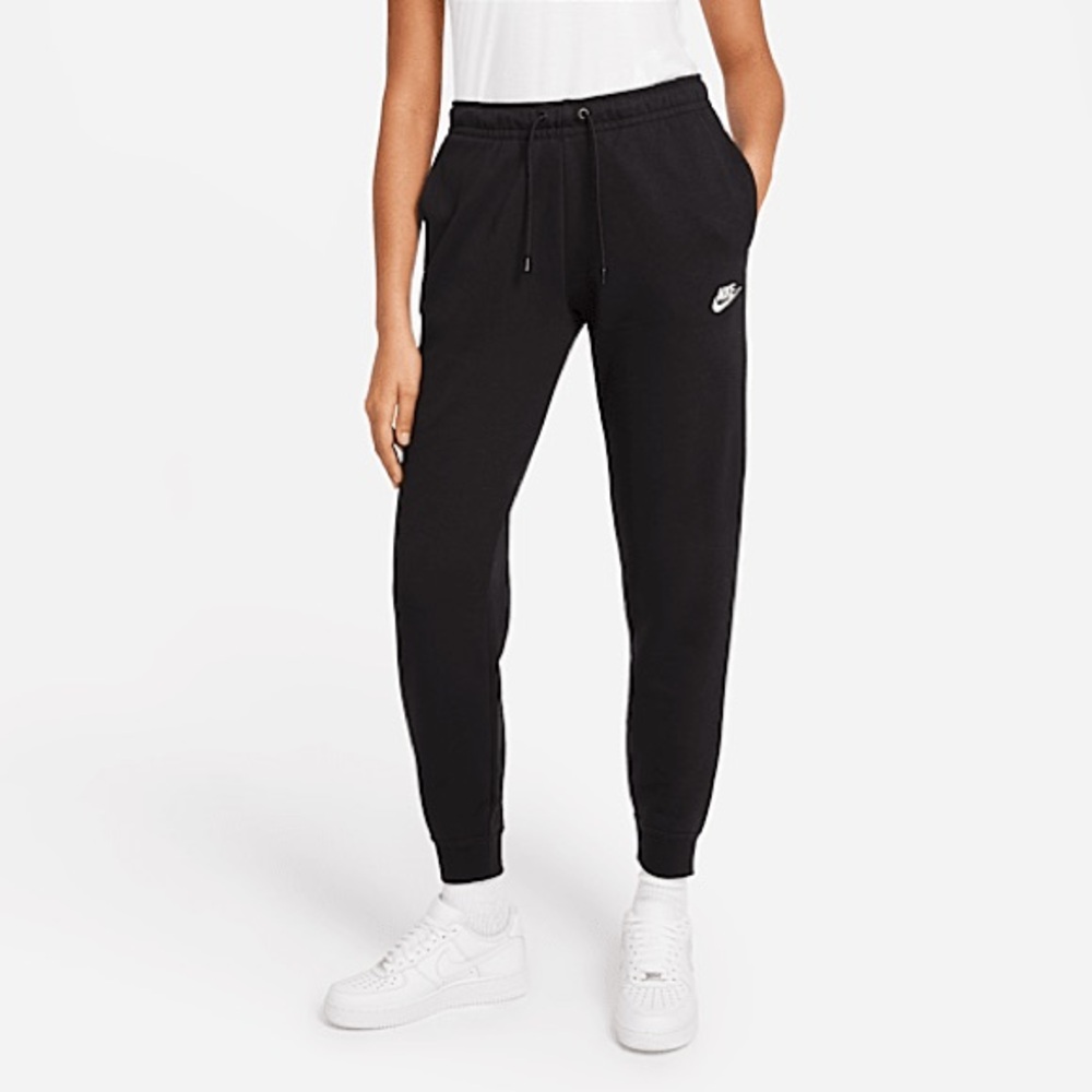 Nike Essentials Black Regular Sweatpants joggers